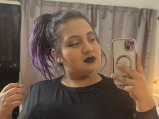 live webcam performer YuridRojas