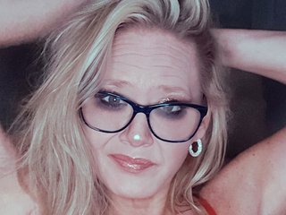 HaleyRenee